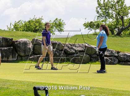 Thumbnail 2 in Section  9 Championship (Day 1) photogallery.