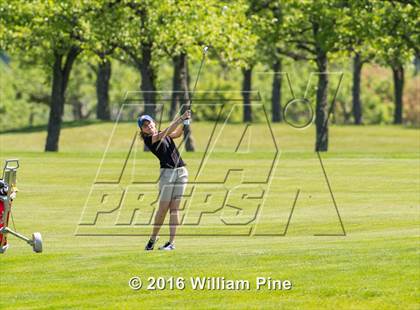 Thumbnail 2 in Section  9 Championship (Day 1) photogallery.