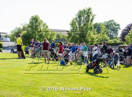 Thumbnail 3 in Section  9 Championship (Day 1) photogallery.