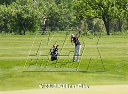 Thumbnail 1 in Section  9 Championship (Day 1) photogallery.