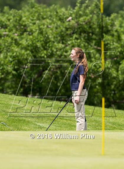 Thumbnail 2 in Section  9 Championship (Day 1) photogallery.