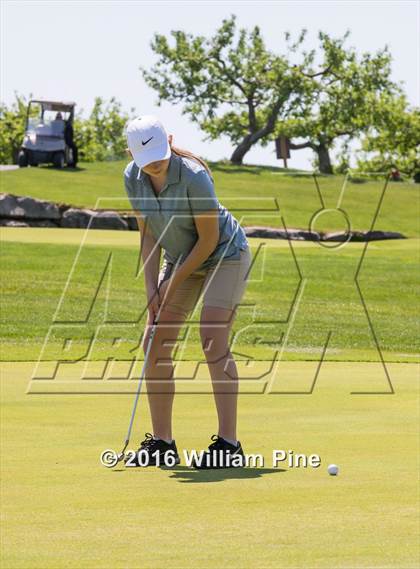 Thumbnail 2 in Section  9 Championship (Day 1) photogallery.