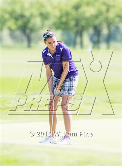 Thumbnail 2 in Section  9 Championship (Day 1) photogallery.