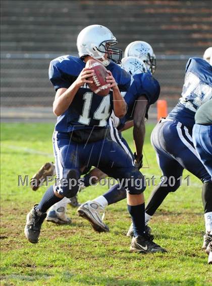 Thumbnail 1 in Branford @ Hillhouse photogallery.