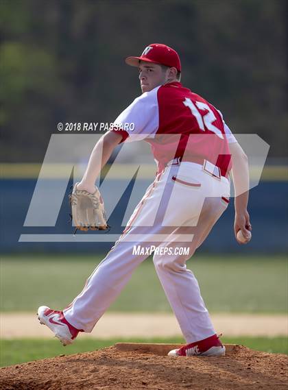 Thumbnail 3 in HHHW vs Eastport-South Manor (Section XI Class AA Quarter Finals) photogallery.
