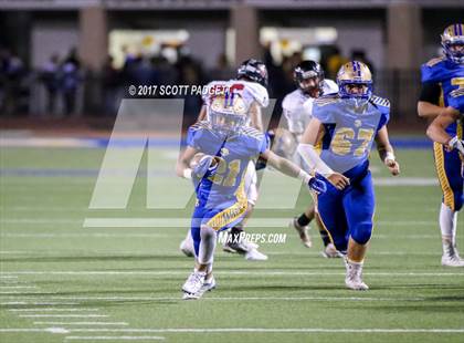 Thumbnail 3 in Castle Park @ San Pasqual photogallery.