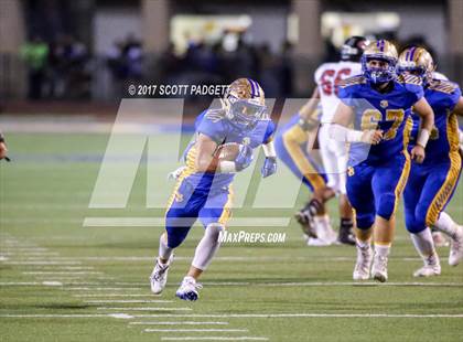 Thumbnail 2 in Castle Park @ San Pasqual photogallery.