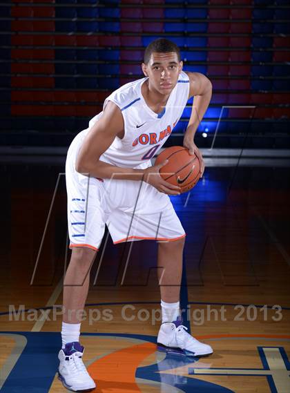 Thumbnail 1 in Bishop Gorman (Preseason Top 10 Photo Shoot)  photogallery.