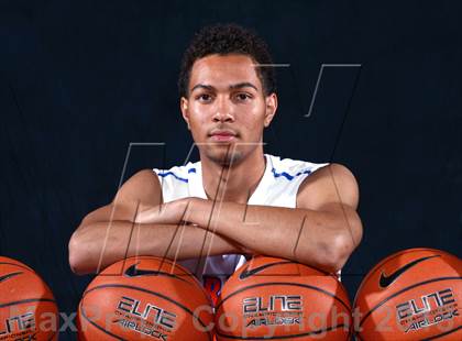 Thumbnail 1 in Bishop Gorman (Preseason Top 10 Photo Shoot)  photogallery.
