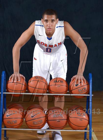 Thumbnail 3 in Bishop Gorman (Preseason Top 10 Photo Shoot)  photogallery.