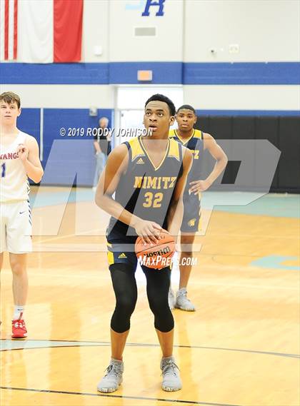 Thumbnail 1 in Grapevine vs. Nimitz (McDonald's Texas Invitational) photogallery.