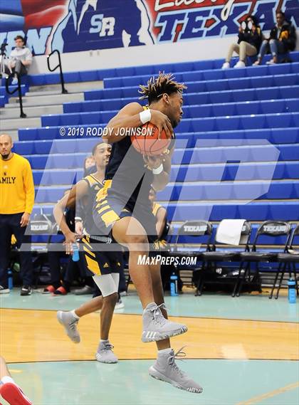 Thumbnail 2 in Grapevine vs. Nimitz (McDonald's Texas Invitational) photogallery.