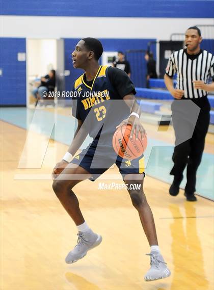Thumbnail 3 in Grapevine vs. Nimitz (McDonald's Texas Invitational) photogallery.