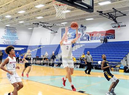 Thumbnail 1 in Grapevine vs. Nimitz (McDonald's Texas Invitational) photogallery.