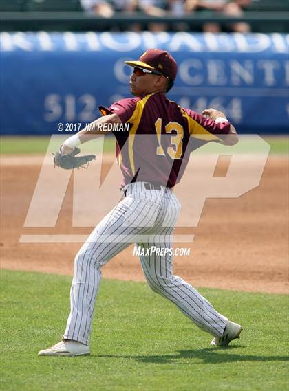 Thumbnail 1 in Deer Park vs. Reagan (UIL 6A Final) photogallery.