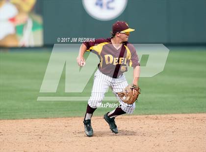 Thumbnail 2 in Deer Park vs. Reagan (UIL 6A Final) photogallery.