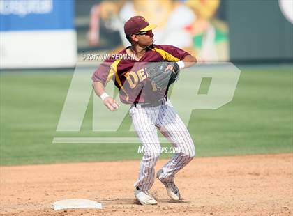 Thumbnail 2 in Deer Park vs. Reagan (UIL 6A Final) photogallery.