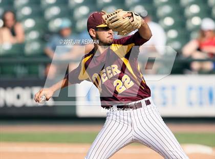 Thumbnail 3 in Deer Park vs. Reagan (UIL 6A Final) photogallery.