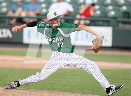 Thumbnail 1 in Deer Park vs. Reagan (UIL 6A Final) photogallery.