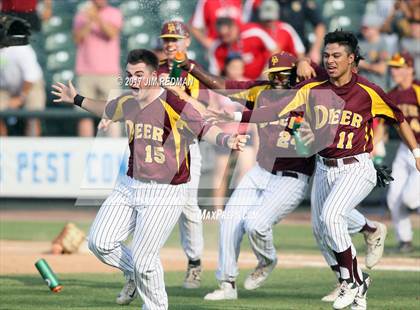 Thumbnail 3 in Deer Park vs. Reagan (UIL 6A Final) photogallery.