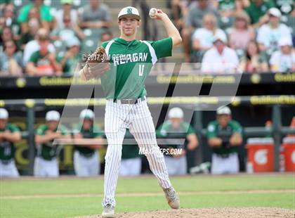 Thumbnail 1 in Deer Park vs. Reagan (UIL 6A Final) photogallery.