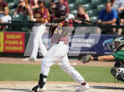 Thumbnail 3 in Deer Park vs. Reagan (UIL 6A Final) photogallery.