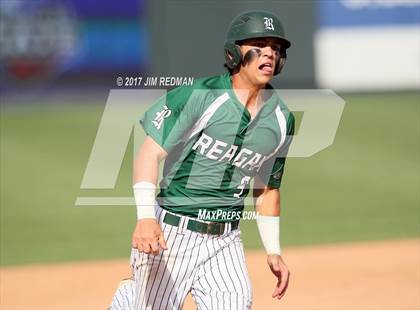 Thumbnail 3 in Deer Park vs. Reagan (UIL 6A Final) photogallery.
