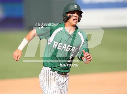 Thumbnail 1 in Deer Park vs. Reagan (UIL 6A Final) photogallery.