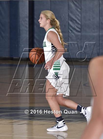 Thumbnail 3 in Marymount vs. Woodinville (MaxPreps Holiday Classic) photogallery.