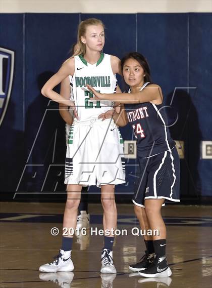 Thumbnail 3 in Marymount vs. Woodinville (MaxPreps Holiday Classic) photogallery.