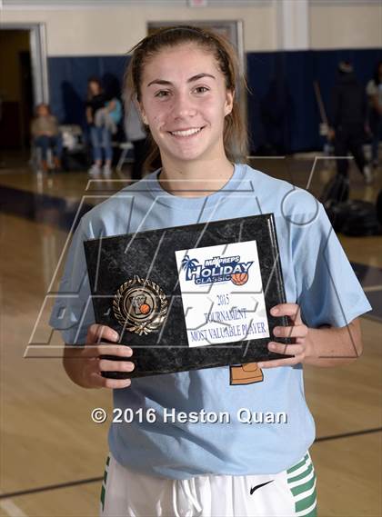 Thumbnail 2 in Marymount vs. Woodinville (MaxPreps Holiday Classic) photogallery.