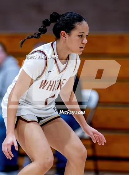 Thumbnail 2 in Whitney vs. Rio Linda (Chavez Christmas Classic) photogallery.