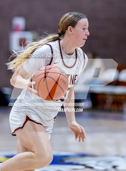 Thumbnail 1 in Whitney vs. Rio Linda (Chavez Christmas Classic) photogallery.