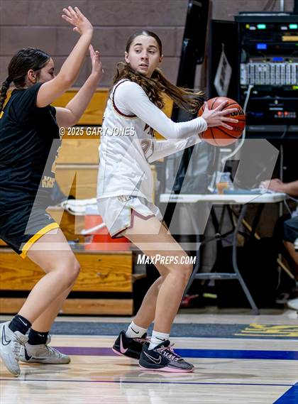 Thumbnail 3 in Whitney vs. Rio Linda (Chavez Christmas Classic) photogallery.