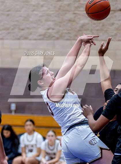 Thumbnail 3 in Whitney vs. Rio Linda (Chavez Christmas Classic) photogallery.