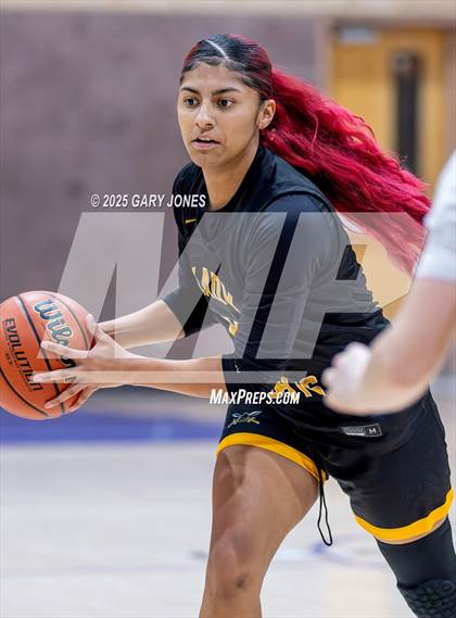 Thumbnail 3 in Whitney vs. Rio Linda (Chavez Christmas Classic) photogallery.