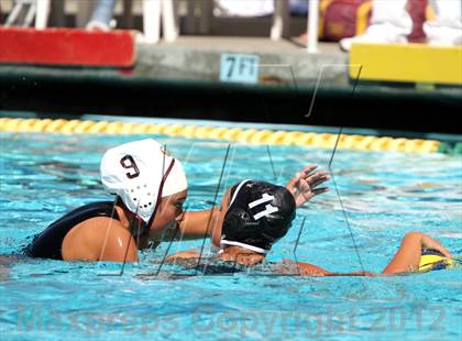 Thumbnail 2 in Archbishop Mitty vs Clovis West (St. Francis Invitational) photogallery.