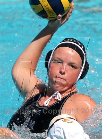 Thumbnail 3 in Archbishop Mitty vs Clovis West (St. Francis Invitational) photogallery.