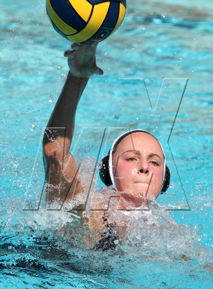Thumbnail 2 in Archbishop Mitty vs Clovis West (St. Francis Invitational) photogallery.