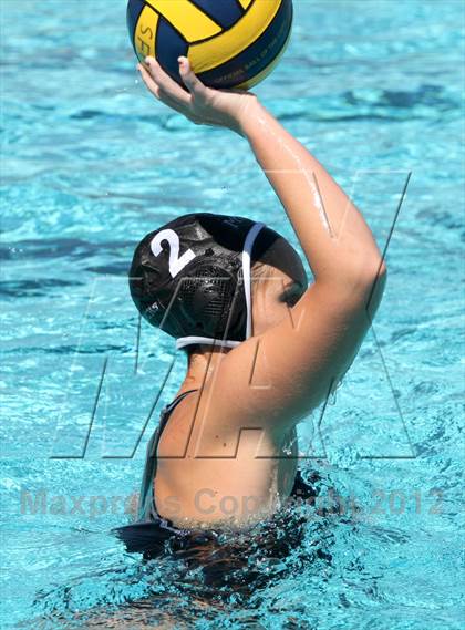 Thumbnail 2 in Archbishop Mitty vs Clovis West (St. Francis Invitational) photogallery.