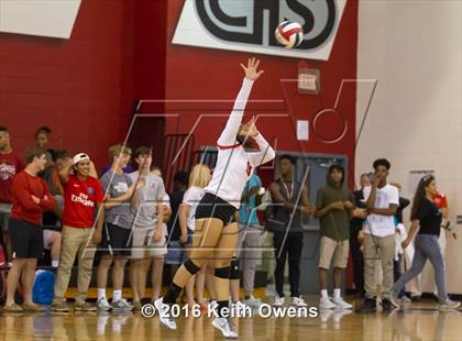Thumbnail 1 in The Colony @ Creekview photogallery.