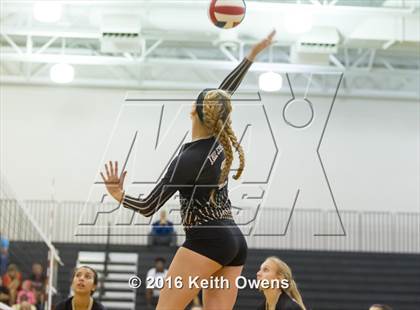 Thumbnail 3 in The Colony @ Creekview photogallery.