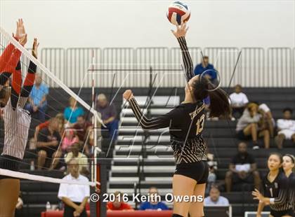 Thumbnail 3 in The Colony @ Creekview photogallery.