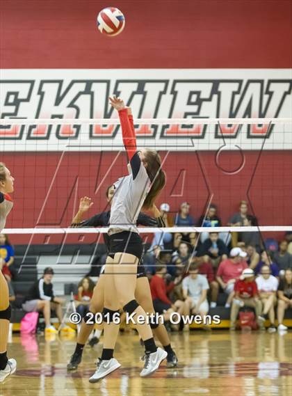 Thumbnail 2 in The Colony @ Creekview photogallery.