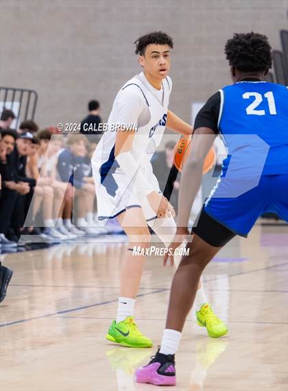 Thumbnail 3 in Eastern Hills vs. Corner Canyon (Holiday Hoopfest) photogallery.
