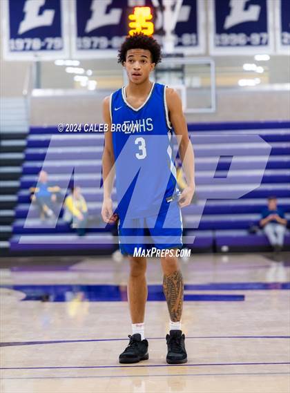 Thumbnail 1 in Eastern Hills vs. Corner Canyon (Holiday Hoopfest) photogallery.