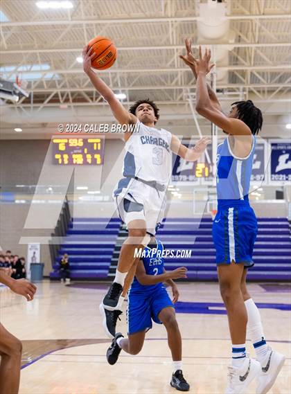 Thumbnail 1 in Eastern Hills vs. Corner Canyon (Holiday Hoopfest) photogallery.