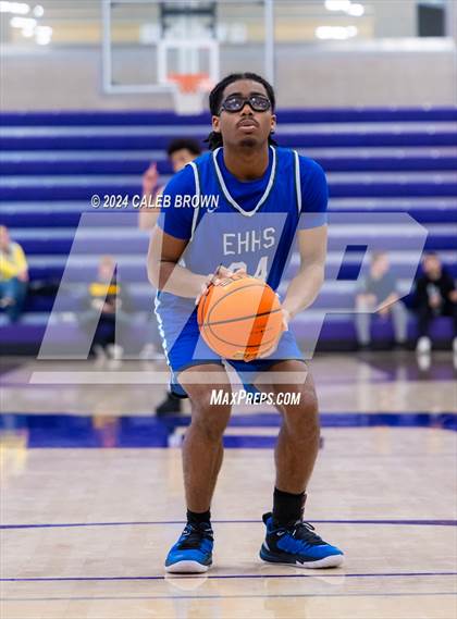 Thumbnail 1 in Eastern Hills vs. Corner Canyon (Holiday Hoopfest) photogallery.