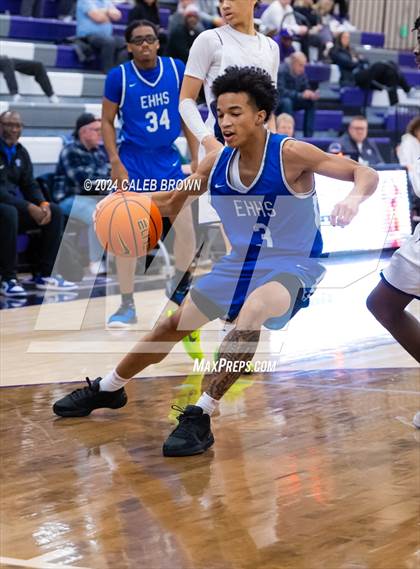 Thumbnail 2 in Eastern Hills vs. Corner Canyon (Holiday Hoopfest) photogallery.
