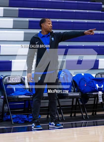 Thumbnail 3 in Eastern Hills vs. Corner Canyon (Holiday Hoopfest) photogallery.